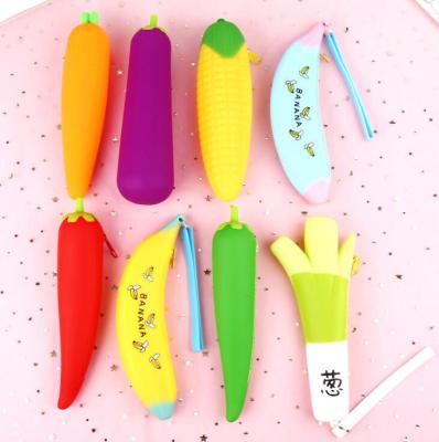 China Durable Fancy Pencil Bag Creative Student Fruit Vegetable Silicone Pencil Case Portable Schools And Offices for sale