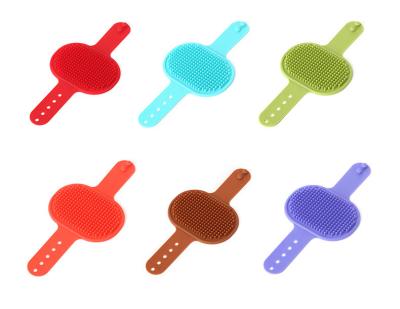 China Stocked Factory Wholesale Pet Bath Brush Pet Bath Massage Brush Adjustable Buckle Silicon Pet Remover for sale