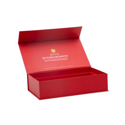 China 2021 Customs Wine Recyclable Packing Box Red Wedding Magnet Paper Box for sale