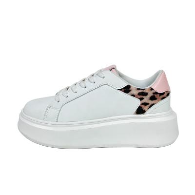 China Famous Fashion Trend Brand Designer Pink White Leopard Print Thick Soled Female Casual Shoes for sale