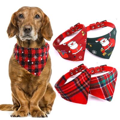 China Dropshipping Personalized Luxury Adjustable Dog Collar Saliva Towel Christmas Dog Scarf Bandana Pet Collar for sale