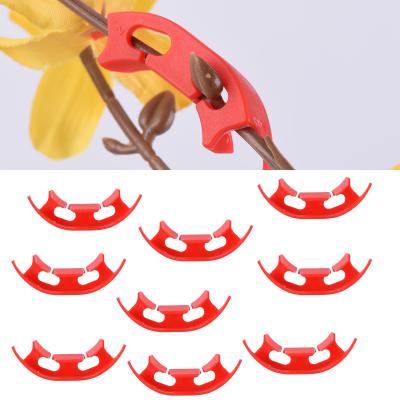 China Durable 100pcs Reuseable Tomato Clamp Clips Plant Bender Plastic Branches Anti-Bending For Low Plants Curved Stress Training Support for sale