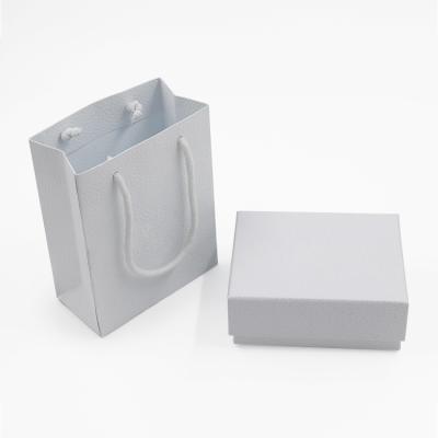 China Recyclable Jewelery Earrings Jewelry Boxes Packing Bags Similar Leather Paper Bags for sale