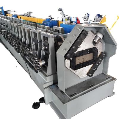 China Automatische Z-Purlin-Rollformmaschine zur Herstellung von Dachplatten von 1,5 mm bis 3,0 mm zu verkaufen