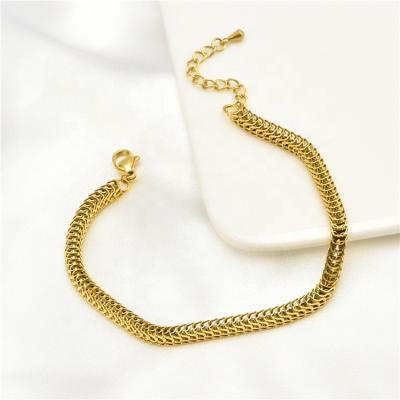 China Wholesale TRENDY Personalized Bracelets 18K Jewelry Snake Waterproof Gold Plated Chain Bracelet For Women for sale