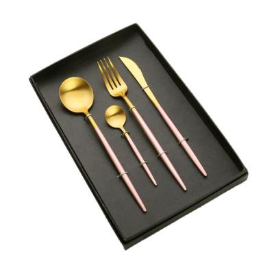 China Viable Organizer Talheres Fancy Stainless Steel Flatware Rose Gold Silverware Flatware Set for sale