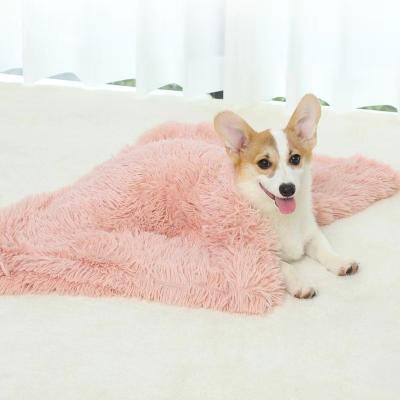 Chine Le chien multicolore de mode de fabrication en gros couvrent la couverture chaude de sommeil d'animal familier de longue peluche lavable à vendre