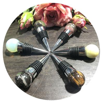 China Europe Newest Fashion Wine Wholesale Semi-precious Stone Bottle Stopper Custom Crystay Bottle Stopper for sale