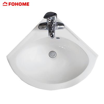 China New Design Triangle Shape Modern Corner Basin Ceramic Umywalki for sale