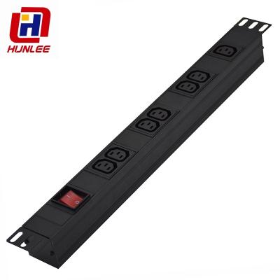 China 16A main switch with double poleWith surge protection 350J c13 7 ports rack PDU power distribution unit for data cabinet en venta