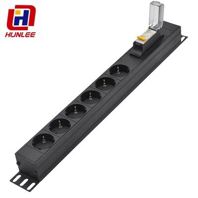 China Child Protection 6 Ways EU PDU Power Distribution Unit Socket en venta