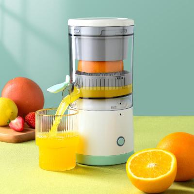 China High Efficiency Protable Mini Usb Mixer Mini Juice Blenders Electric Kitchen Usb Rechargeable Personal Juicer Blender for sale