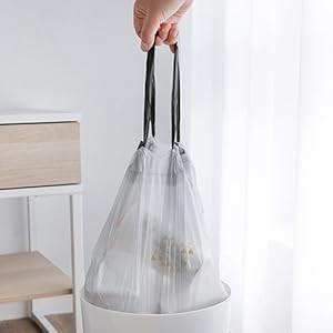 China Bolsa de basura biodegradable de HDPE/LDPE de 13 galones en rollo de color beige con material LLDPE en venta