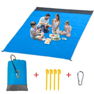 China High Quality Portable Lightweight Foldable Waterproof Beach Blanket Sandproof Pocket Picnic Folding Mats for sale