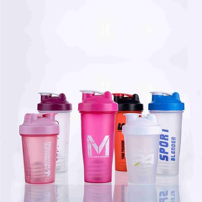 China Viable Protein Powder Shakers Plastic Water Bottles, 400ML 600ML Shaker Sports Plastic Water Bottles for sale