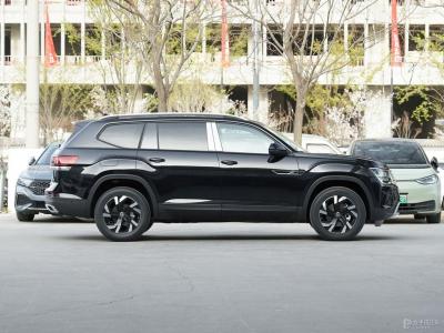 China Solicitud personalizada FWD VW Volkswagen Teramont 2023 330tsi versión de lujo 2WD en venta