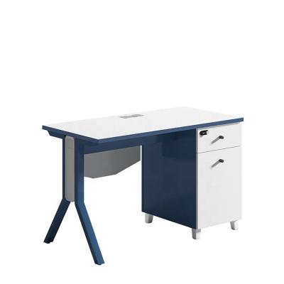 China high quality new design office open white workstation expandable made in china for sale