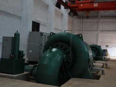 China Micro Mini Klein Water Francis Pelton Turgo Kaplan Hydro Hydro Turbine Permanente Magnet Generator Alternator EPC Te koop