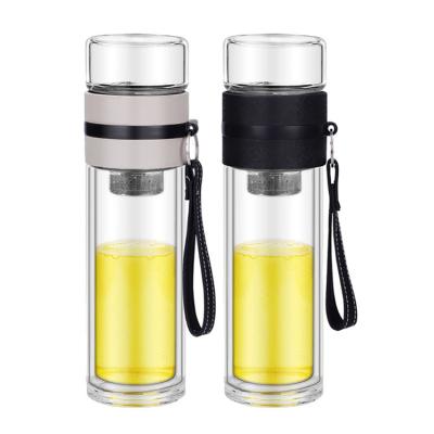 China Double Wall Viable Glass Tea Bottle With Tumbler Water Separation Tea Leakproof Glass Filter Cup Portable Glass Tea Infuser Strainer for sale