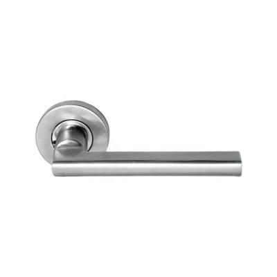 China Right Angle Solid Door Handle / Fireproof Solid Door SS 304 Stainless Steel Fire Proof Door Lever for sale