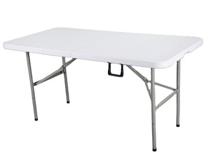 China Modern Portable Plastic Rectangular Banquet Folding Table for sale