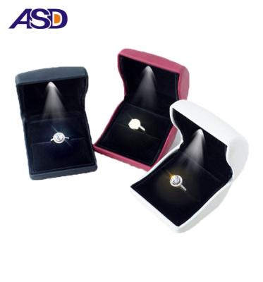 China Custom Leather LED Jewelry Box Ring Plastic Exhibitor Led Ring Light Box For Wedding Ring Jewelry Box for sale