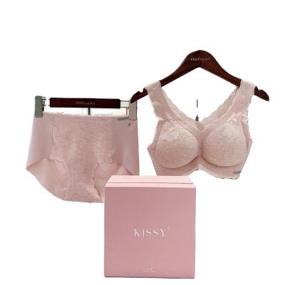 China Platinum Lace Bralette Kissy Bra Set For Woman QUICK DRY Balance Lace Bralette Seamless Comfortable Wireless Bra for sale