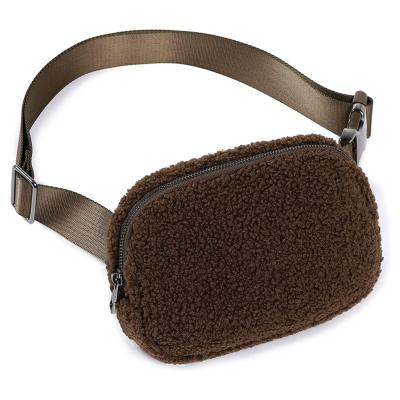 China Water Proof Fashionable Casual Fluffy Funny Packs Multifunctional Messenger Bag Sherpa Fleece Outdoor Belt Bag For Women Men for sale