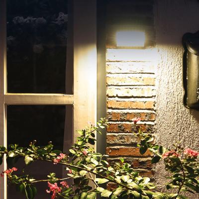 China New Product Outdoor Wall Solar Garden Lights Outdoor Waterproof LED With Warranty for sale