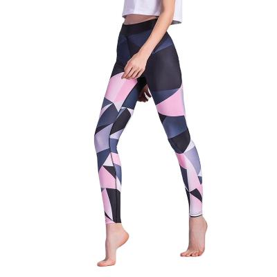 China Hot Sale Breathable Yoga Pants Fashionable Fitness Gaiters Eco-Friendly Booty Gaiters for sale