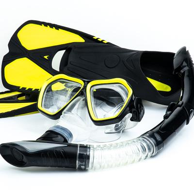 China Waterproof Professional Adult Diving Scuba Set Snorkeling Fins With Anti Fog Diving Mask for sale