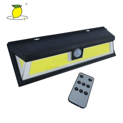 China Garden Motion Sensor Outdoor Waterproof Wall Mounted Solar LED Security Light for sale