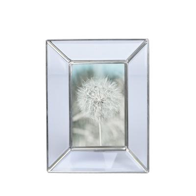 China Morden Metal Picture Frame Clear Glass Photo Frame Custom Glass 63 for sale