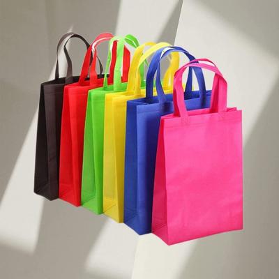 China Eco Friendly Shopping Reusable Recyclable Tote Bag Non-Woven Nonwoven Custom Logo Non Woven Shopping Bag for sale