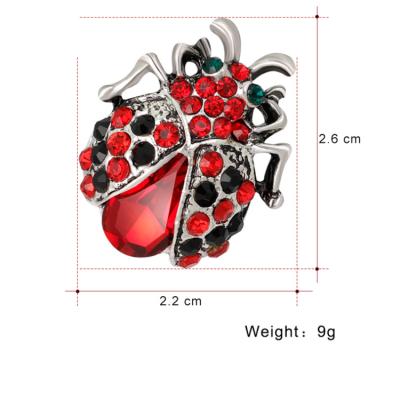 China Large Crystal Fashion Sweater Flower Stone Faux Stone Metal Vintage Scarab Luxury Elegant Brooches Mariposa Brooch Muslim for sale