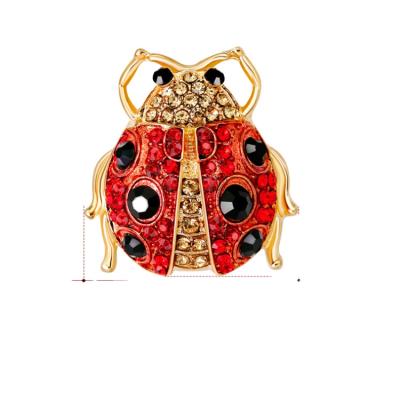 China Crystal Mariposa flower stone metal beetle dangle brooches Luxury elegant crystal huge pintassel saree vintage Muslim brooch women for sale