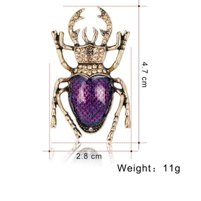 China Crystal Mariposa Muslim Hijab Insect Brooches Large Vintage Metal Collar Multicolor Luxury Elegant Women Suit Brooches for sale