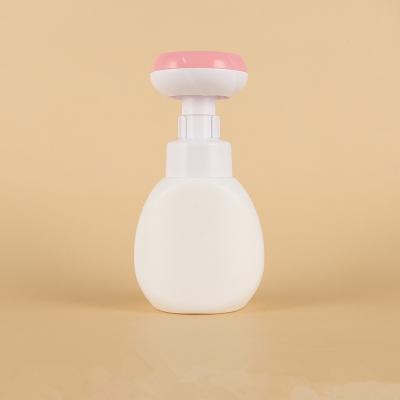 China YUYAO Cosmetic Factory Customized Sale 250ml Flower Foam Pump Bottle for sale