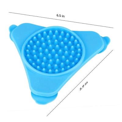 Chine Amazon Sustainable Success Bathing Products Distraction Device Pet Mat Dog Grooming Feeding Tools Dog Lick Lick Pad For Easy Seal à vendre