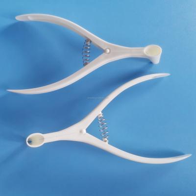 China - 15cm Sterile Plastic Disposable Nose Speculum Nasal Specula for sale