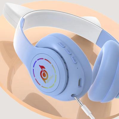 China Fashion Cat Ear Headphones BT5.3 Viable Noise Reduction Radio Bass Girls Children Foldable Game Stereo Headphones for sale