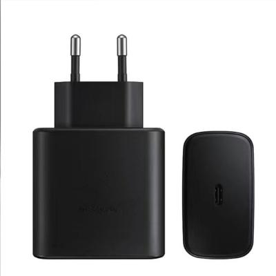 China Convenient For Samsung s22/s21/s20/note10 EU UK USA 45W Superfast Wall Charger Tuning Original USB-C Cable Original Charger Line for sale