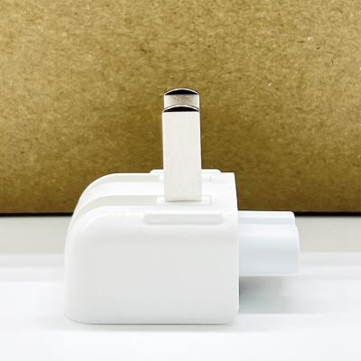 China Durable UK US EU NC Mobile Phone Wall Folding Duck Head Chargers Adapter Charger Adapter For Iphone 7 8 9 X 11 12 13 14 for sale