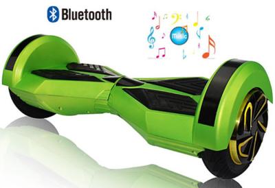 China Uno mismo multi de las ruedas de la función dos que equilibra la rueda eléctrica Hoverboard de la vespa 2 en verde en venta