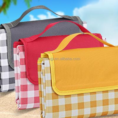 China Wholesale Eco Foldable Extra Large Beach Picnic Mat Travel Blanket Waterproof Camping Mat/Travel Camping Mat For Camp Trip for sale