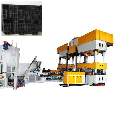 China VERTICAL plastic injection molding machine for sale