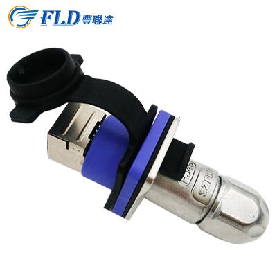 China Waterproof IP65 RJ45 Automotive Outdoor Electrical Signal Connector With 90 Degree for sale