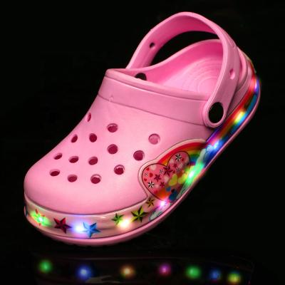 China 2021 Summer Mens Sports Shoes New Kids Slippers EVA Light Clogs LED Shoes For Baby Light Up Shoes For Boys Sneakers Slippers Kids for sale