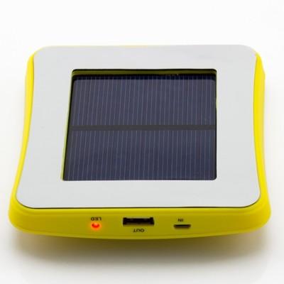 China Window Sticker Solar Panel 2600mAh Polymer Waterproof Power Bank for Outdoors Hiking for sale