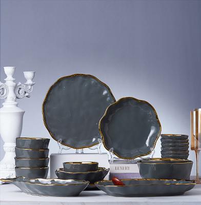 China Viable Wholesale Shiny Gray Modern Nordic Royal Luxury Stoneware Tableware Tableware Set With Gold Rim for sale